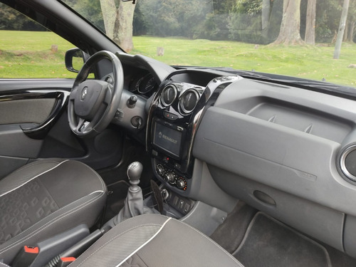 Imagen 9 de 13 de Renault Duster Oroch Intens 4x4 Modelo 2020 Mt