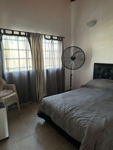 Casa 4 Ambientes En Venta