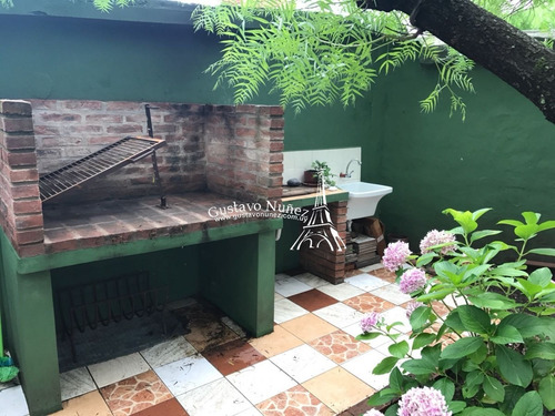Propiedad En Hermosa Zona De Piriápolis.- Ref: 2939