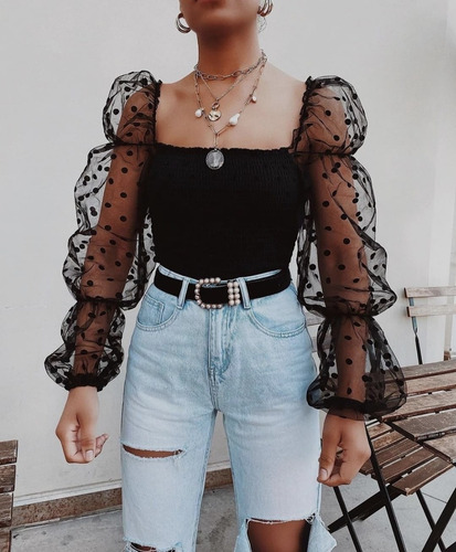 Imagen 2 de 2 de Crop Top Encaje Negro