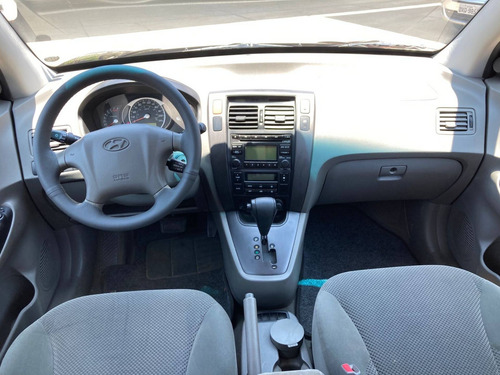 Imagem 9 de 10 de Hyundai Tucson 2.0 Mpfi Gl 16v 2wd Gasolina 4p Automático