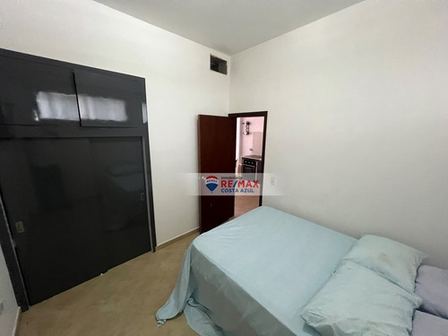 Remax Vende Apartamento En Tucacas, Listo Para Disfrutar, En Edificio Roca Marina.