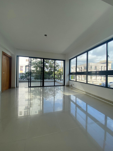 Vendo Apartamento Con Amplia Terraza En Gazcue-135mts2-