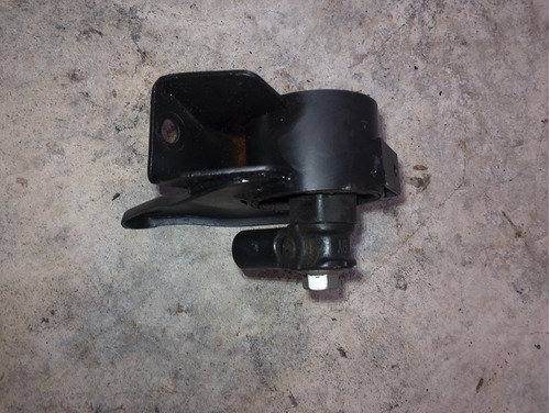 Base Superior Derecha De Motor De Chery Arauca Completa 