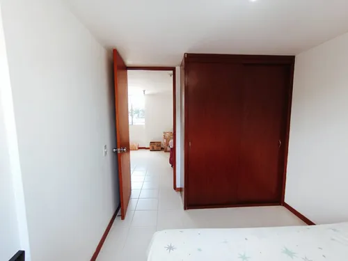 Apartamento En Venta En Los Colores. Cod V12674