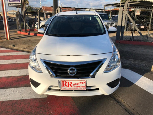 Imagem 3 de 14 de Nissan Versa 1.6 S Sedã 2017