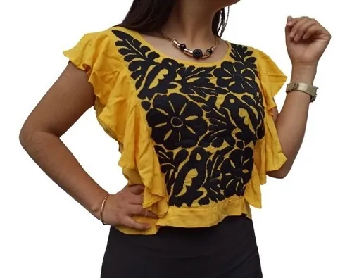 Blusa con olanes en el pecho hot sale