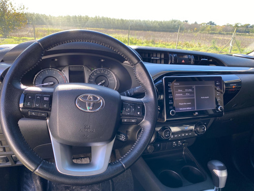 Toyota Hilux Pick-Up 2.8 Cd Srx 177cv 4x2 At