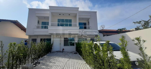 Imagem 2 de 4 de Sobrado 2 Suites Em Pereque Porto Belo - 4282