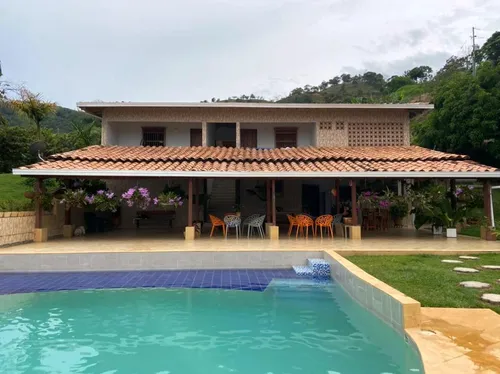 Finca En Venta En Hispania. Cod V4005