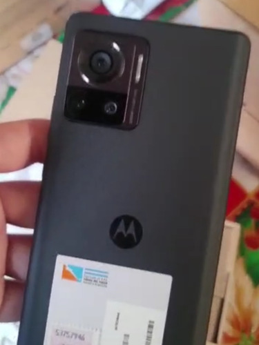 Imagen 2 de 3 de Moto Edge 30 Ultra