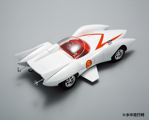 Aoshima Model Kits: Meteoro - Mach 5 Escala 1/24