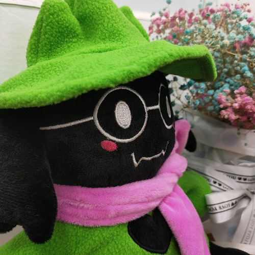 Pelúcia Personagem Ralsei Jogo Deltarune
