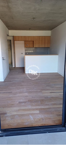2 Amb C/ Balcón Terraza Y Parrilla En Complejo - Gym - Pileta - Sum -seg 24h.