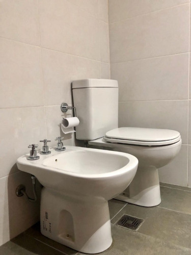 Imagen 10 de 12 de Vendo Departamento 2 Ambientes Zona Aldrey