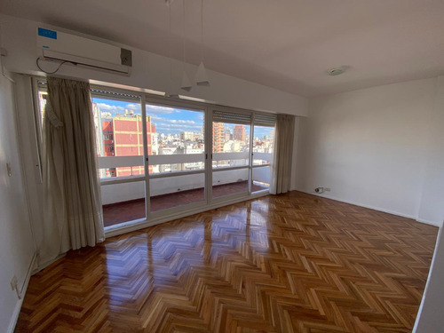 Alquiler Departamento 3 Amb Con Dependencia Y Cochera