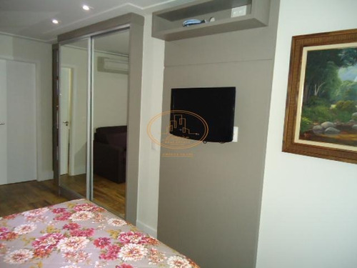 Apartamento Com 1 Dormitório(s) Localizado(a) No Bairro Gonzaga Em Santos / Santos - 5705