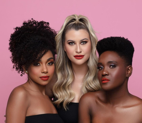 Imagem 2 de 3 de Batom Líquido Niina Secrets | Batom Skinny Matte Eudora