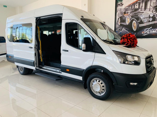 Ford Transit 18 Pasajeros 2020