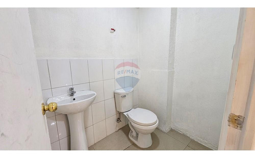 Oficina En La Alameda Disponible Para Arriendo
