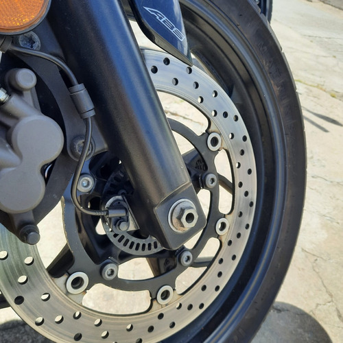 Imagen 2 de 15 de Yamaha Mt-03 Usada