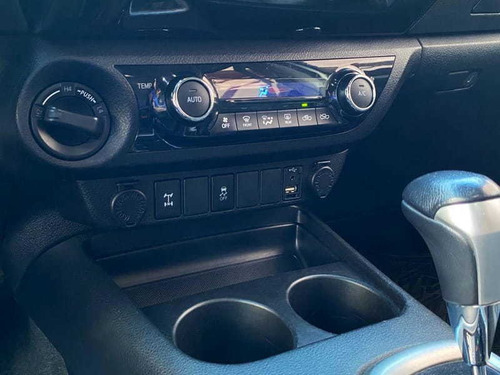 Imagem 12 de 15 de Toyota Hilux Cd 4x4 Srv 2.7 16v Flex Aut 2017