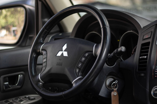 Mitsubishi Pajero Full 3.2 Hpe Aut. 5p