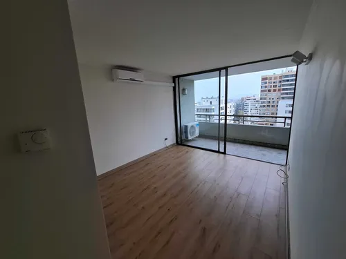 Tomás Moro, Cercano A Comercio, (91206)