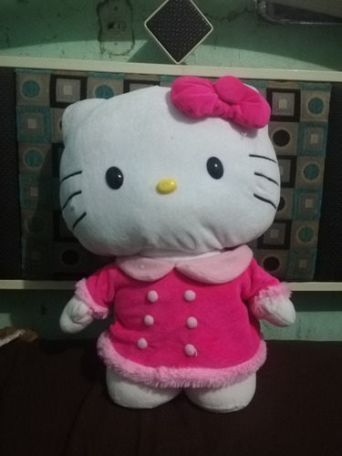 Peluche De Hello Kitty, Colección Grande, Precio A Tratar.. (Usado)