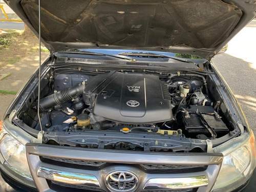 Camioneta Toyota Hilux Kavak Automatica 4x4 4.0l 2008