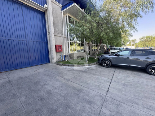 Bodega 1.000 M² Quilicura | San Ignacio, Seguridad 24/7