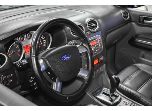 Ford Focus 2.0 GHIA 16V FLEX 4P AUTOMÁTICO