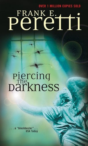 Libro Piercing The Darkness - Nuevo