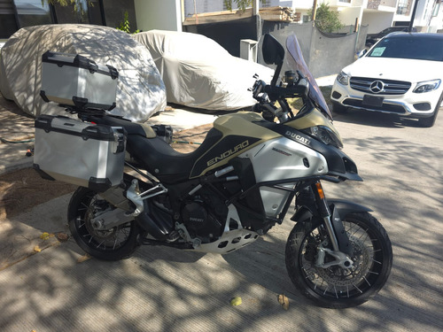 Motor 1200 Cc, 1 Dueño,factura Original,todo Pagado