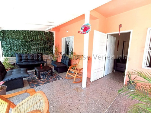 Imagen 4 de 30 de Casa En Venta En Divina Pastora Centro Cabudare , Lara *mc* - 0-4-2-4- 556. 57. 59 Instagram: @rentahouse.centrooccidente