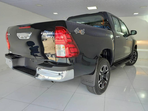 Imagem 2 de 13 de Toyota Hilux Srv 4x4 2.8