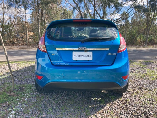 Imagen 11 de 16 de Ford Fiesta Kinetic Design Titanium 1.6 L
