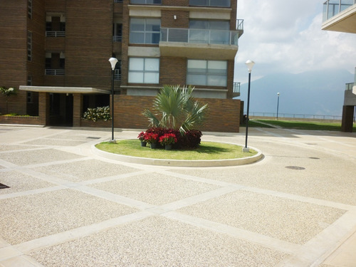 Imagen 2 de 14 de Apto Alto Hatillo Tlfn +58 4144151940