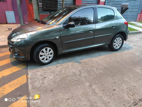 Peugeot 207 Compact Xs 1.9 (diesel)