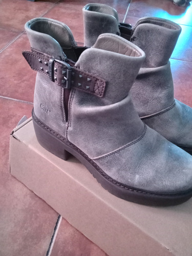 Botas De Mujer Cat Talle 38 Con Plataforma