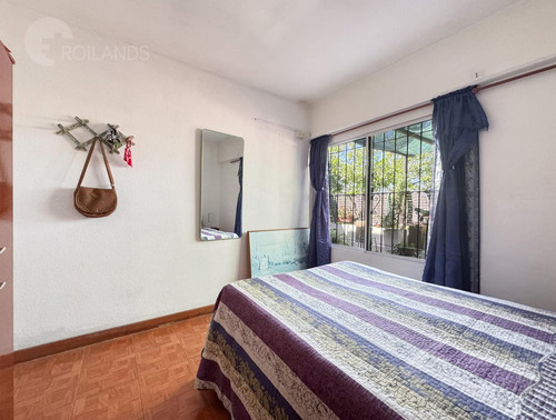 Venta Ph 4 Ambientes En Planta Baja Y Primer Piso En Villa Sarmiento