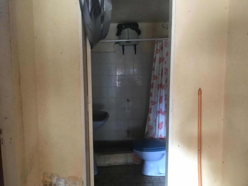 Casa Para Reciclar De 3 Ambientes Cochera Parque