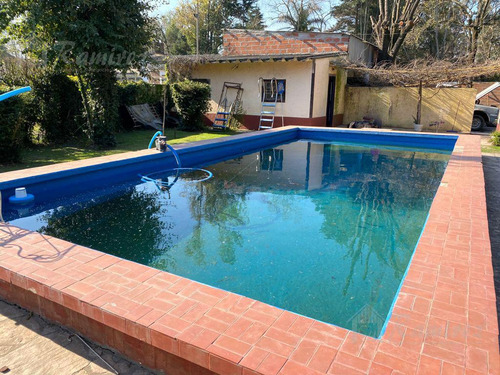 Quinta 4 Ambientes En Venta - Francisco Alvarez, Moreno