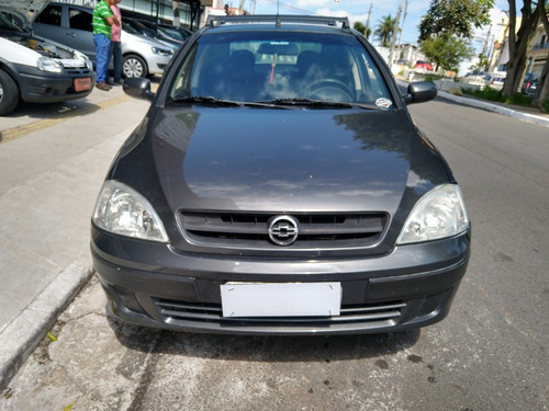 Chevrolet Corsa Sedan 2006 1.8 Maxx Flex Power 4p