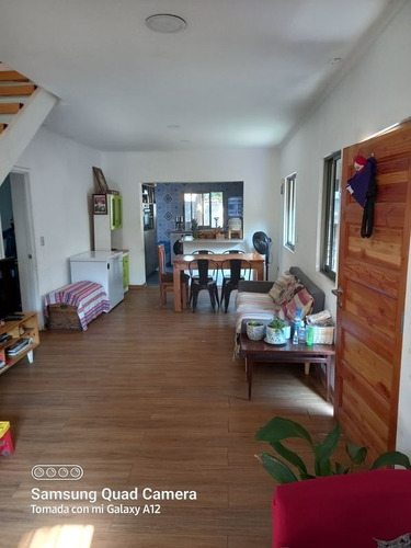 Casa En Simón Bolívar / Holanda