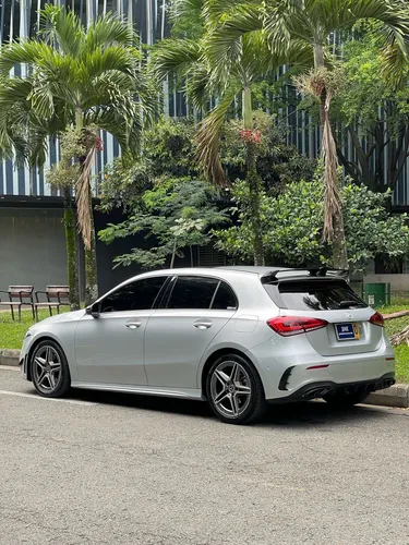 Mercedes-Benz Clase A A200 AMG LINE 1.3 TURBO AUTOMÁTICO