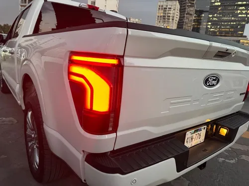 Ford Lobo 3.5 V6 Hev Platinum Plus 4X4 At