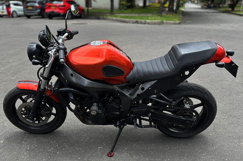 Yamaha Fazer 600 2006