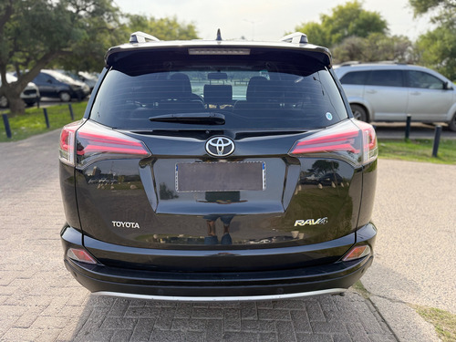 Toyota RAV4 2.0 Vx