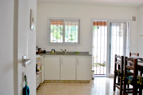 Imagen 3 de 14 de Ituzaingó - Venta - Dúplex 4 Ambientes